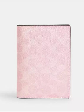 NEW Authentic Coach Passport Card Case Powder Pink Signature Canvas CW170 NWT